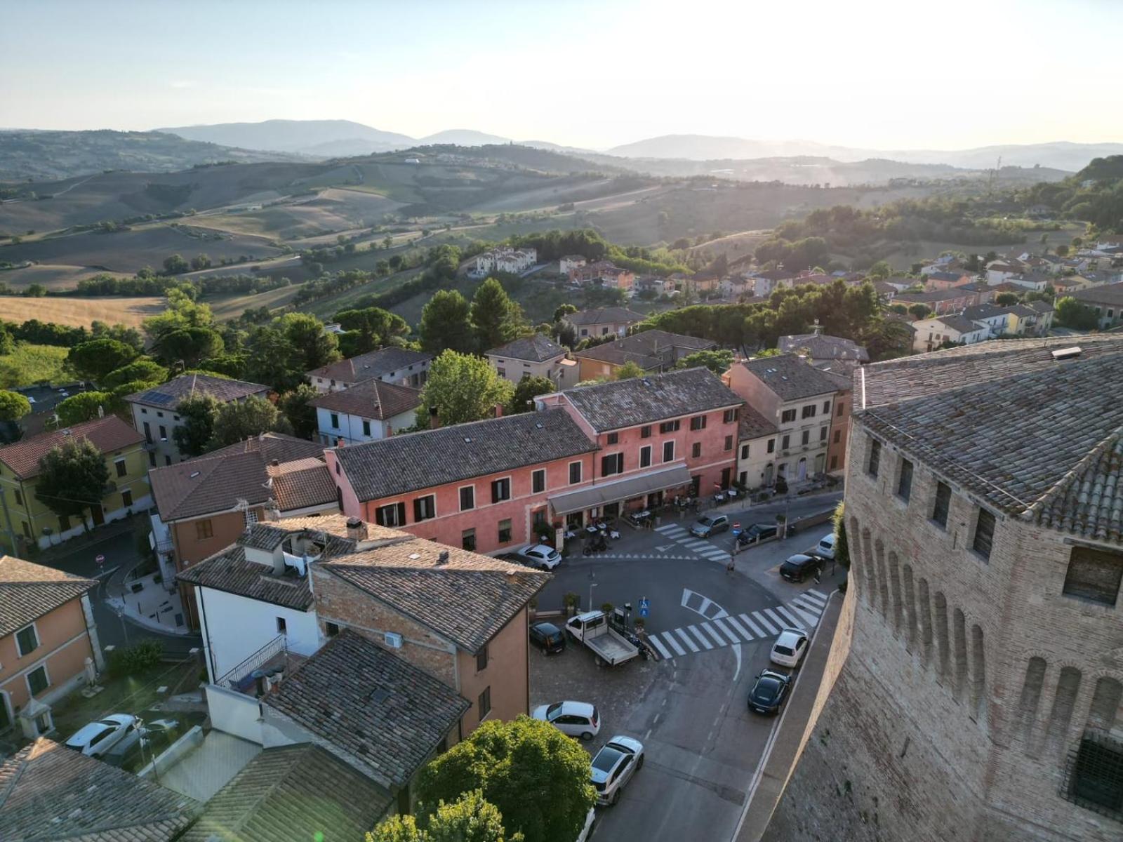 Hotel La Palomba Mondavio Екстер'єр фото